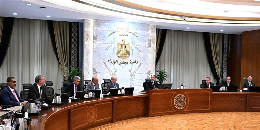 رئيس الوزراء يتابع إجراءات ترشيد الطاقة وضمان استقرار الإمدادات